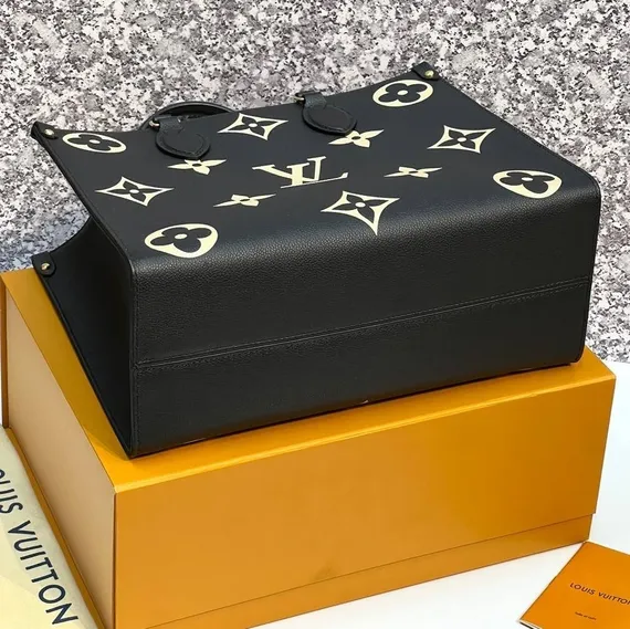 Сумка Louis Vuitton Onthego черный/бежевый