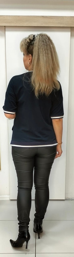 Темно-синий блузон со стразовым кармашком "кенгуру"