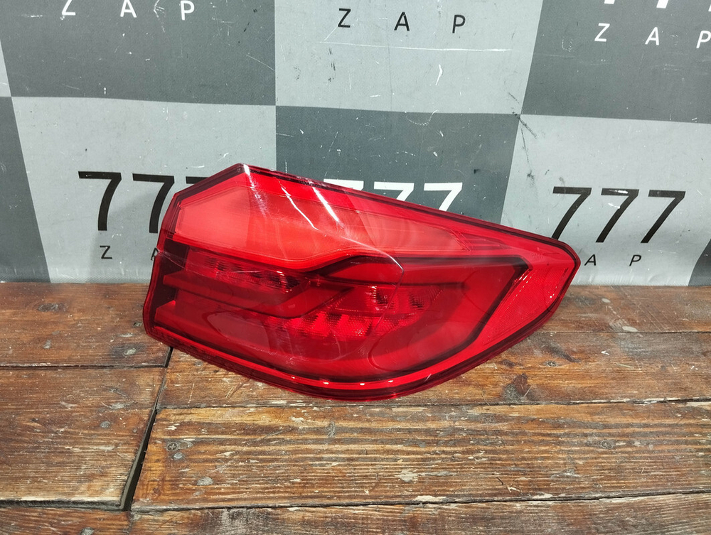 Фонарь задний правый BMW 5-Series (G30) 17-20 Б/У Оригинал 63217376464