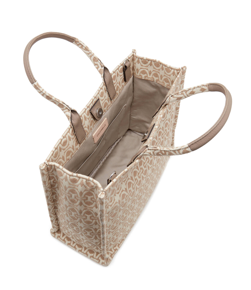 Сумка-шопер MBD Never Without Bag Jacquar E1 MBD 18 02 01 Coccinelle - бежевый(E1 MBD 18 02 01)