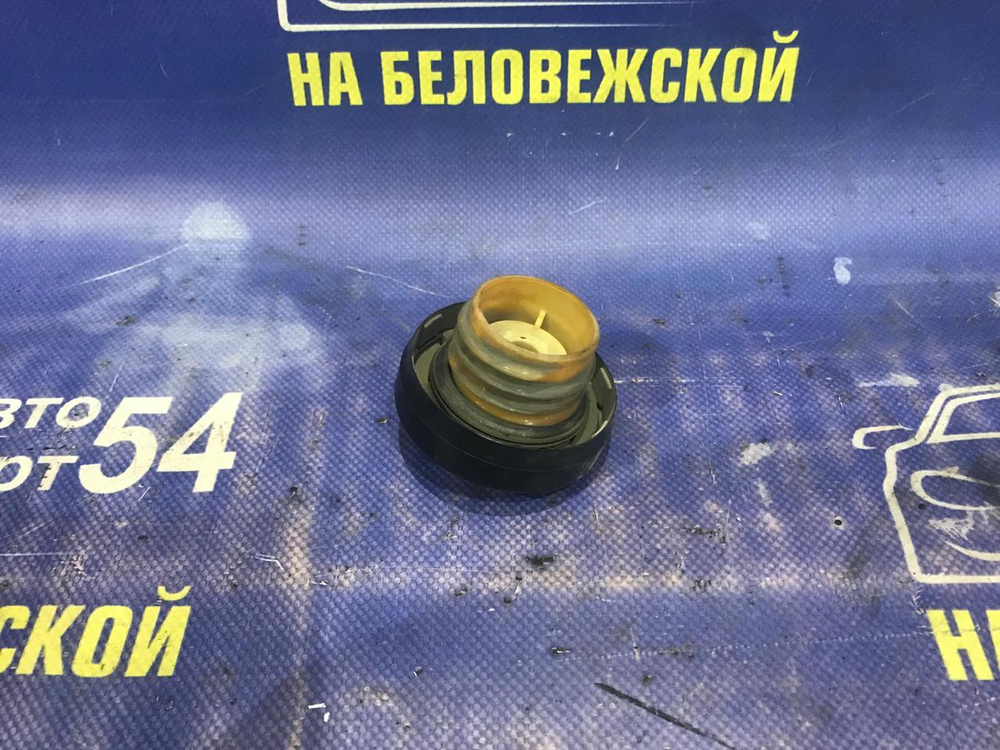 Пробка бензобака TOYOTA CARINA ED 1994