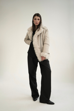 Дубленка двусторонняя Тиградо молочная