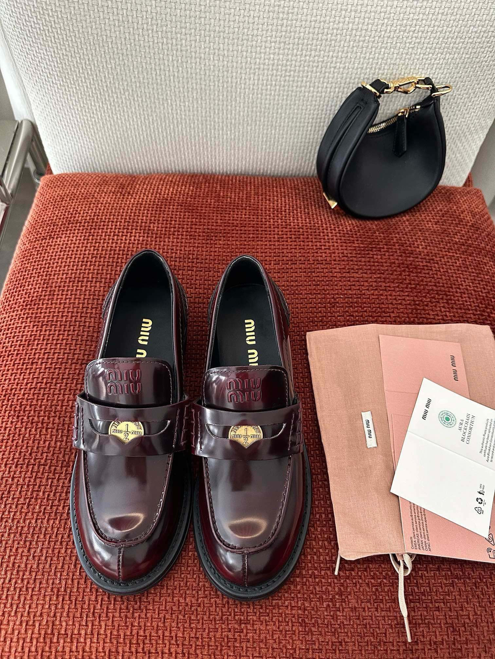 Лоферы из натуральной кожи