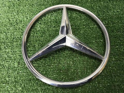 Эмблема решетки радиатора Mercedes GLE V167 18-24