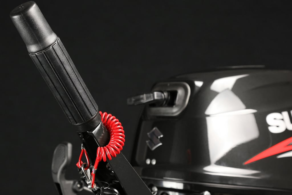 4х-тактный лодочный мотор SUZUKI DF20AS