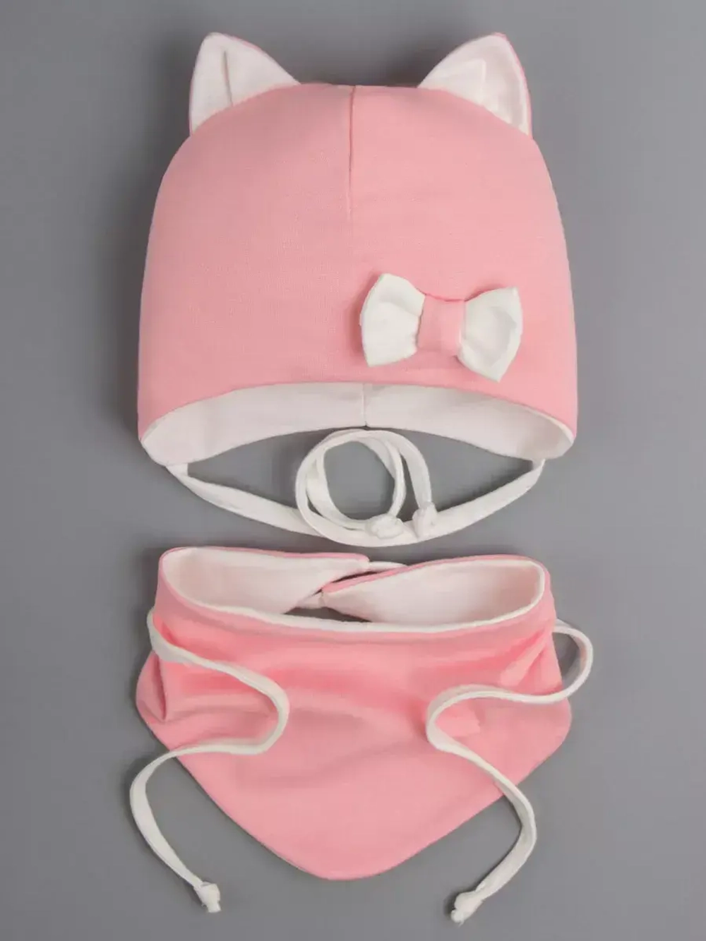 Шапка с ушками трикотажная и снуд