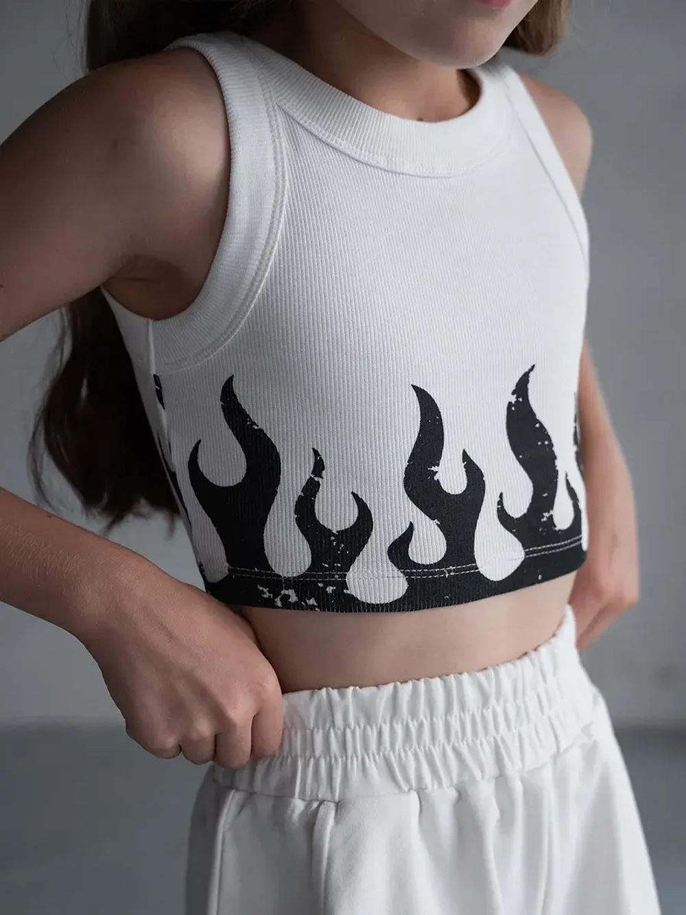 Спортивный костюм для девочки в сад топ и шорты