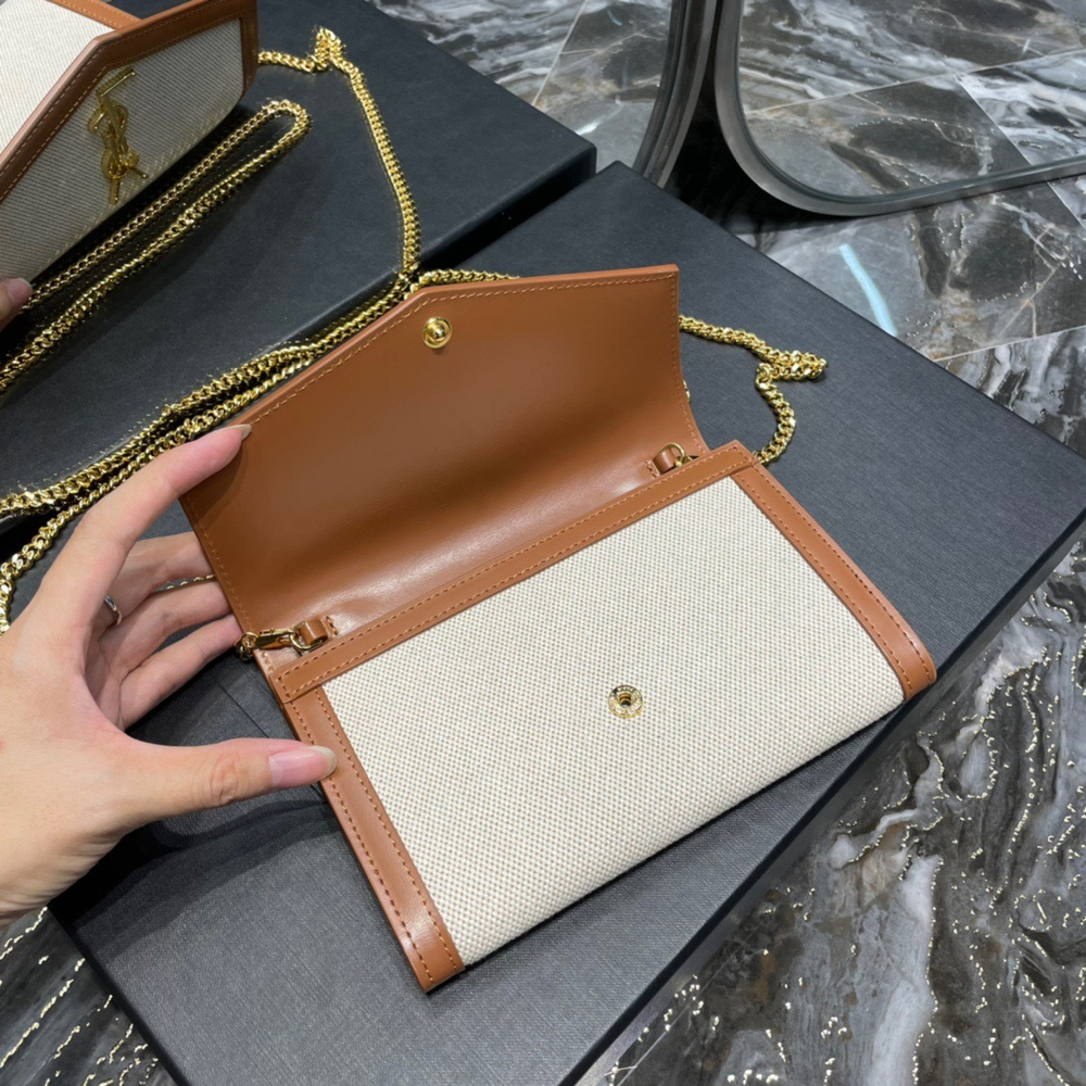 Saint Laurent Uptown Chain Wallet 19 cm