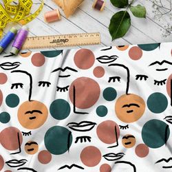 Ткань саржа расслабленные лица с цветными пятнами