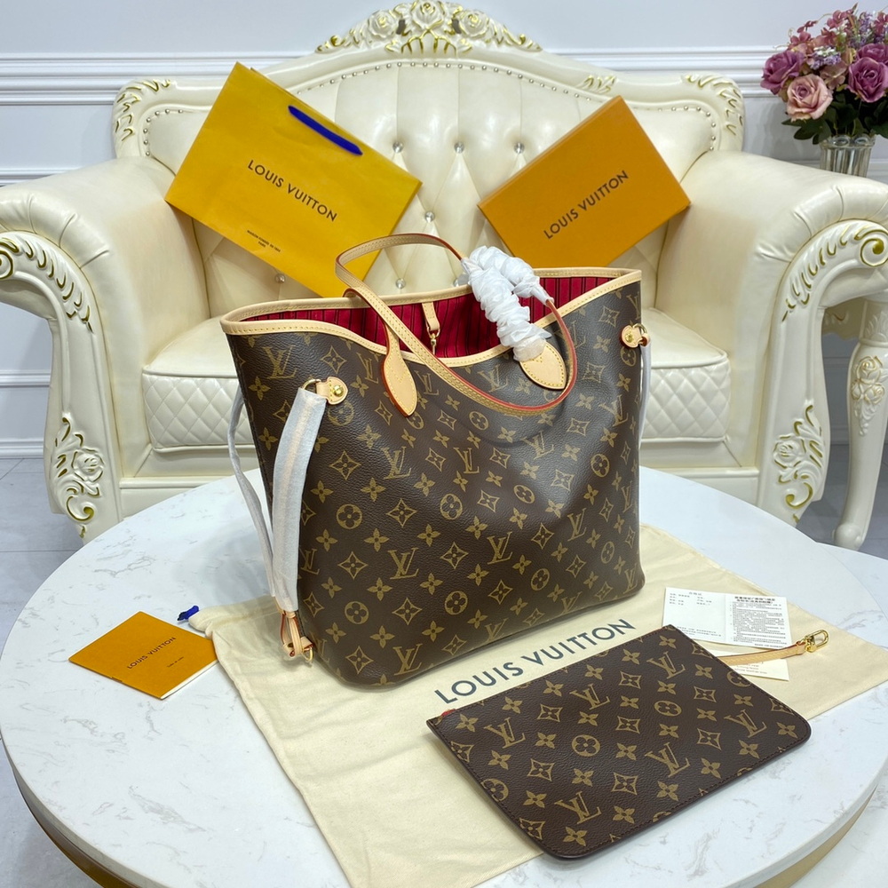 Louis Vuitton Neverfull MM