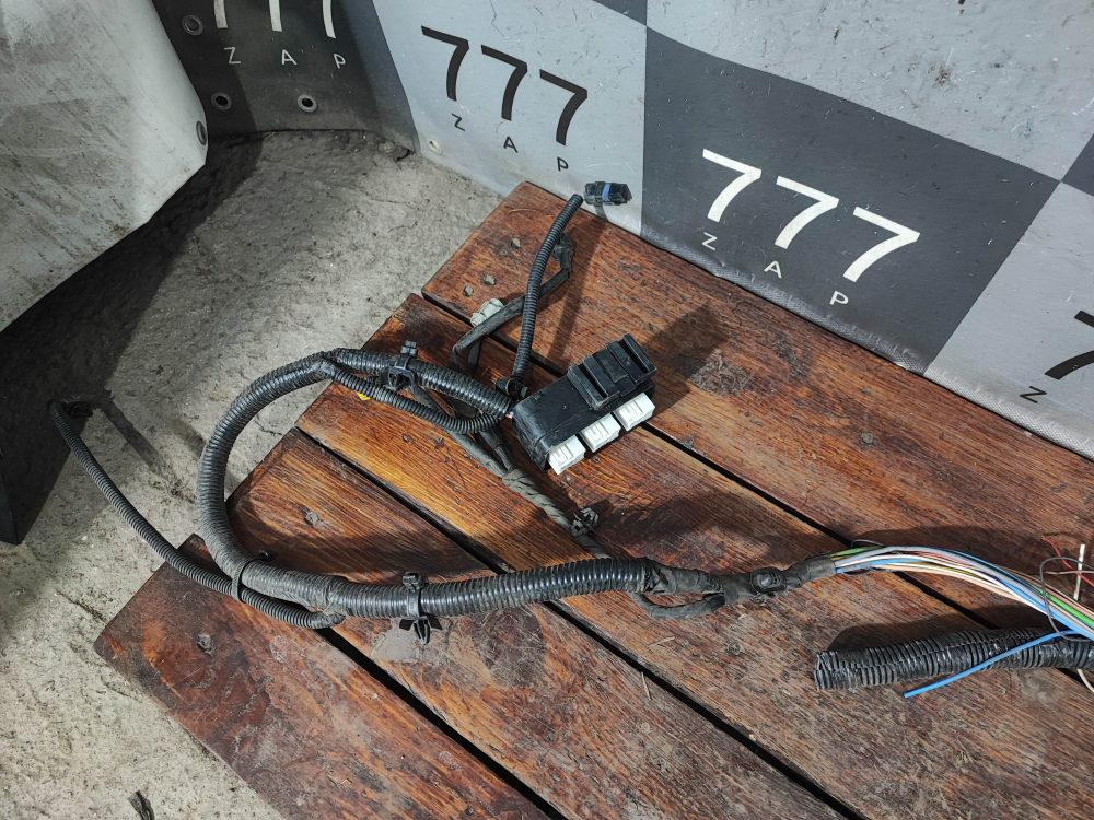 Проводка моторного отсека Nissan Qashqai 2 (J11) 13-24 Б/У Оригинал 24012HL11B