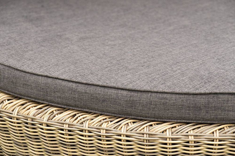 "Стильяно" плетеная кровать круглая, цвет соломенный