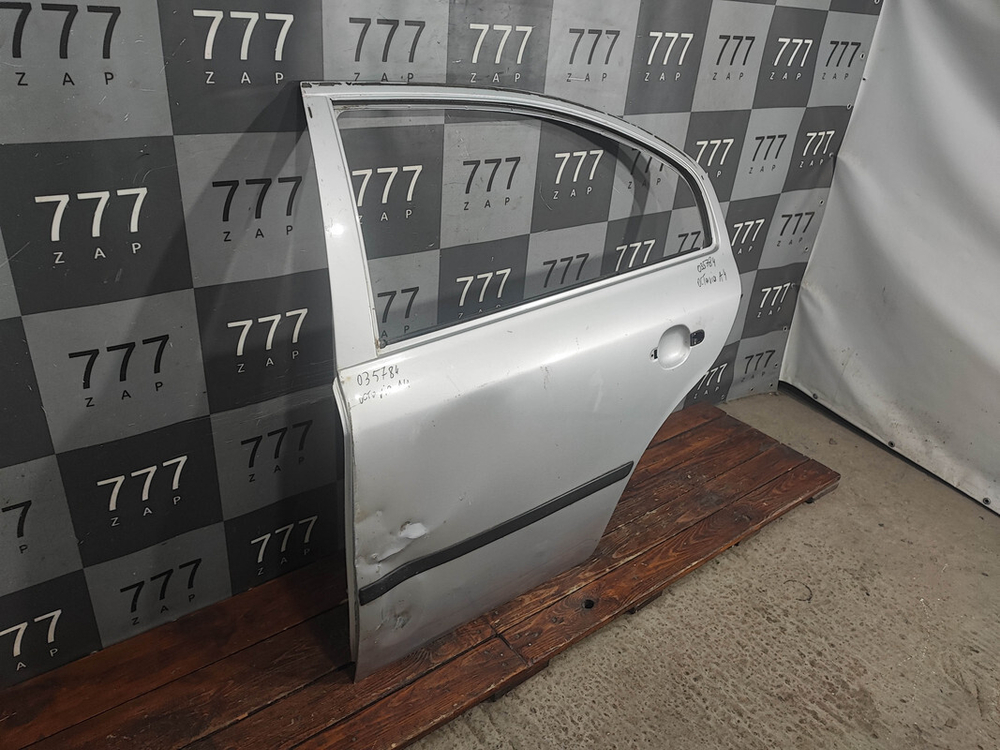 Двepь зaдняя левая Skoda Octavia 1 (A4) 96-10 Б/У Оригинал 1U4833055