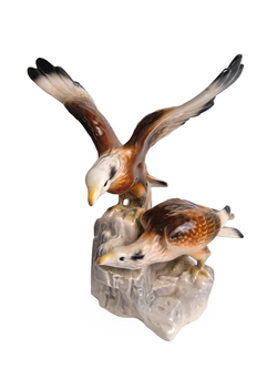 Фарфоровая статуэтка "Орлы на скале" Cluj Napoca Cervit