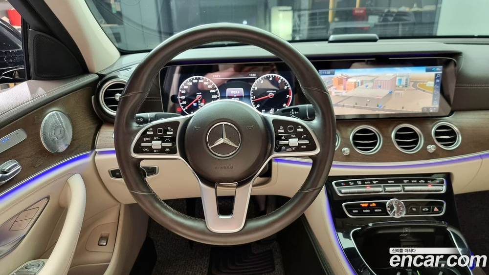 Mercedes-Benz E-Class W213 E300 4MATIC Exclusive (09.2020)