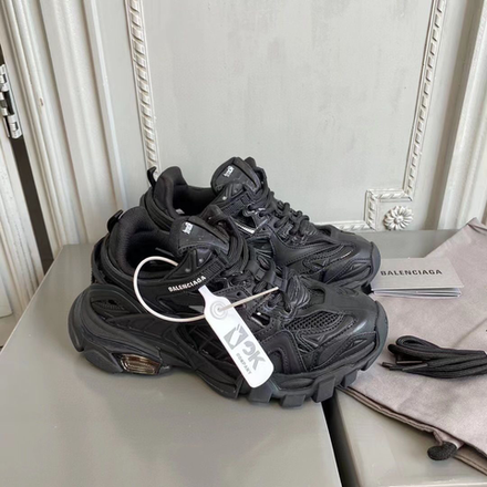 Кроссовки Balenciaga