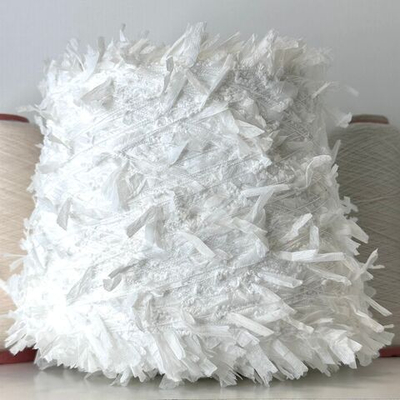 FILO SWIFFER GG - Cofil SRL ; фибра, п/а; 400м/100гр; col.2 Greggio, цвет: белый. Фантазийная нить в виде «перышек»; S502 Есть бобинка: 261, 334 гр