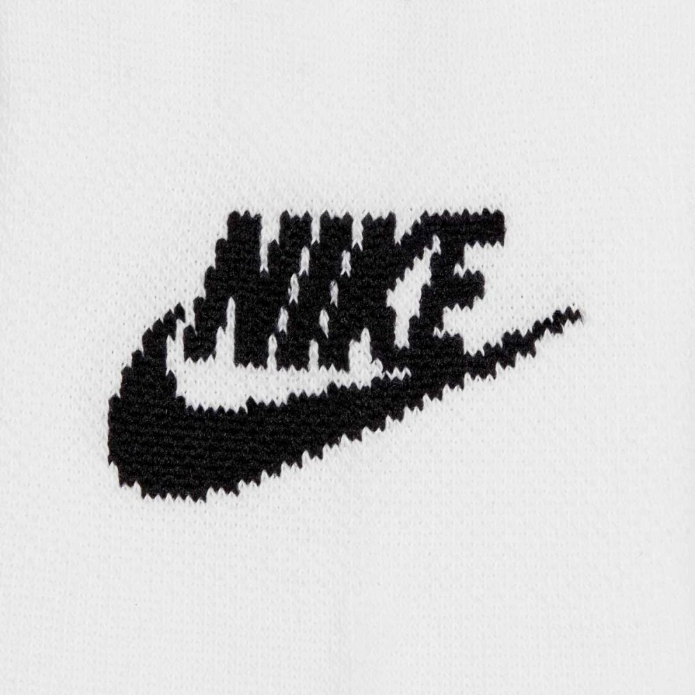 Носки Nike Sportswear Everyday Essential Socks White