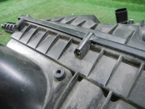 Корпус воздушного фильтра RR Vogue 4 L405 (12-22)