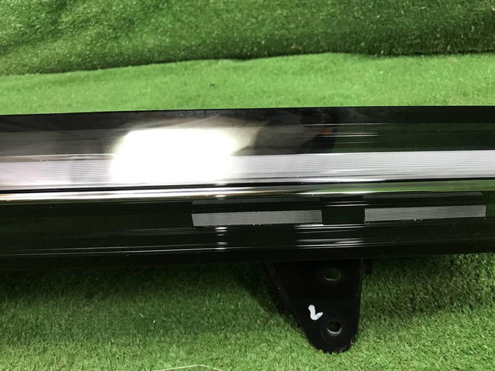 Фонарь крышки багажника Lixiang L9 (2022-н.в.)