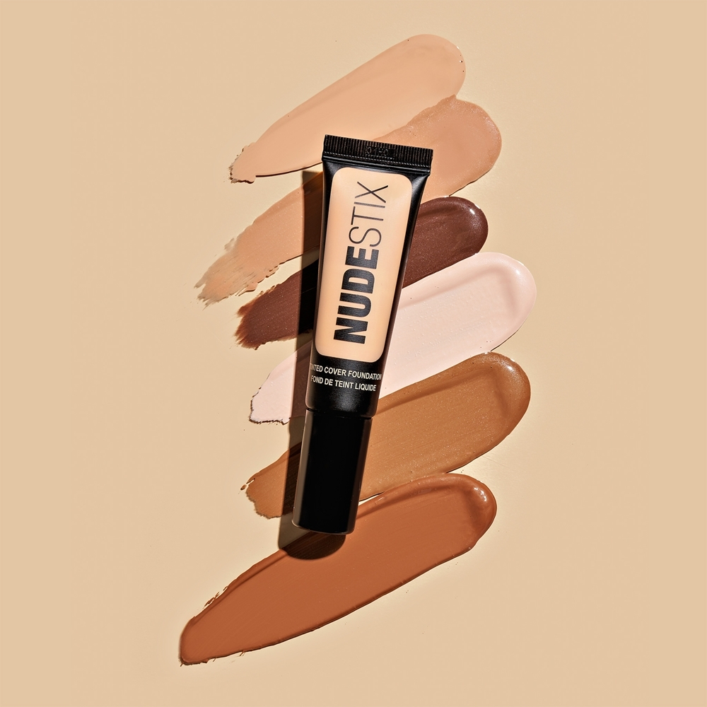 Nudestix Tinted Cover - Легкий тональный крем с осветляющим эффектом для естественного вида, 25 ml