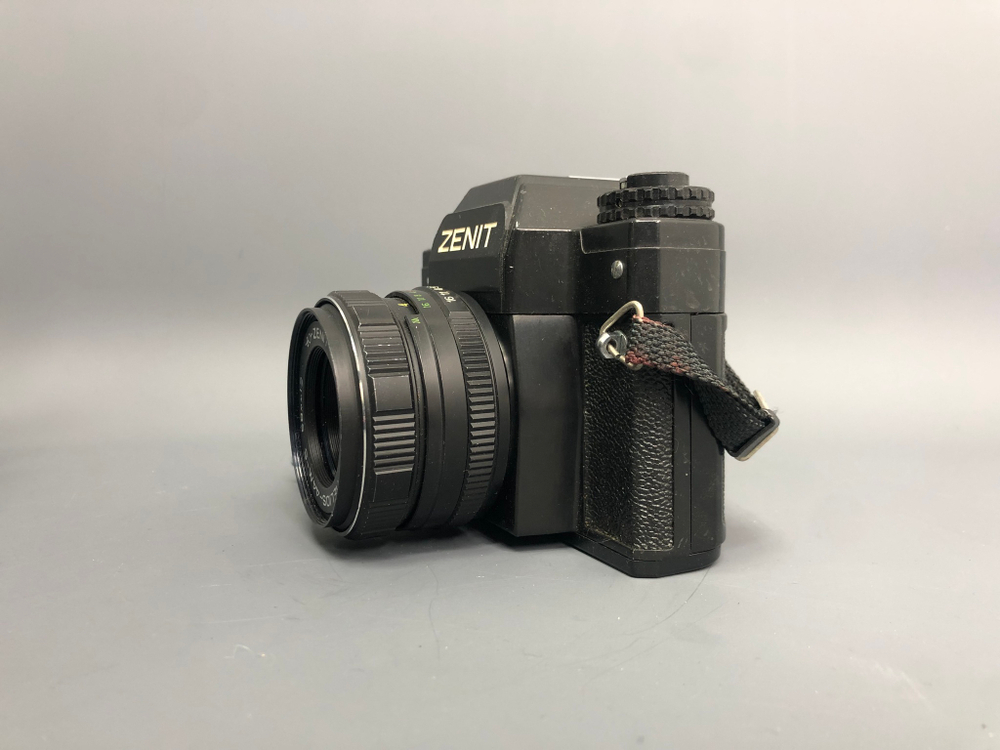 Zenit 12XP + Helios-44M-6