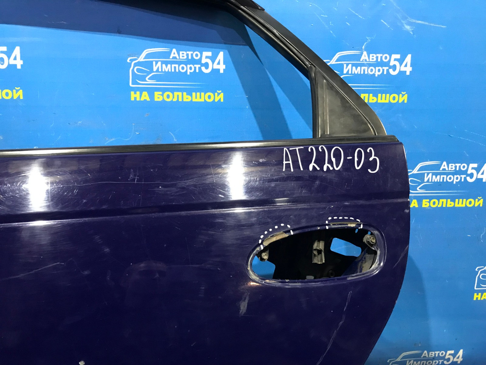 Дверь задняя левая TOYOTA AVENSIS 1999