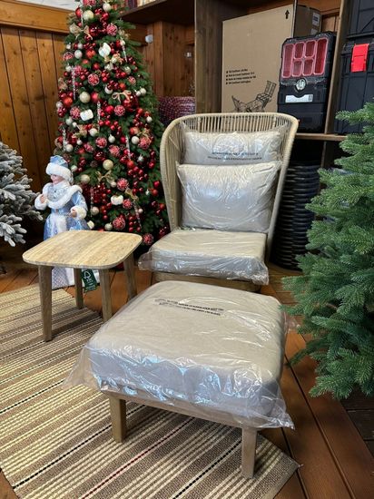 Столик деревянный кофейный Mali