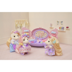 Sylvanian Families - Туалетные принадлежности с зеркалом + пони с розовыми волосами 5704 / артикул   5704  / GTIN 5054131057049
