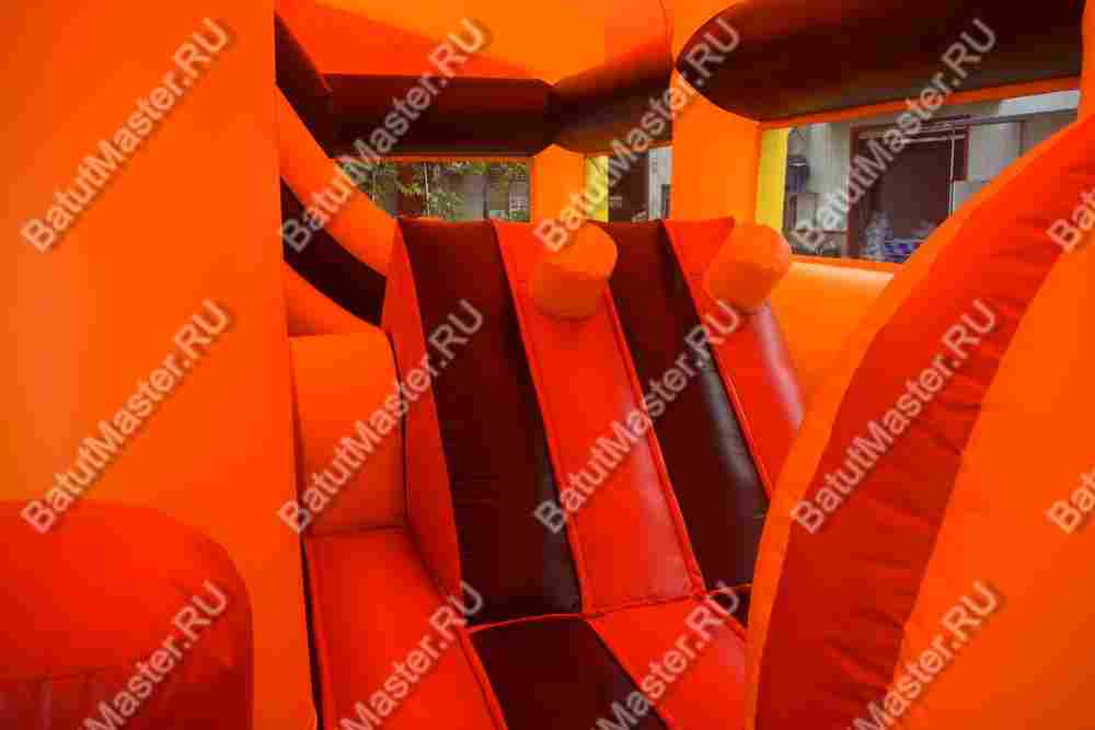 Коммерческий надувной батут "Сказочный комплекс" с крышей, желто-красный 12*8*4,8 м