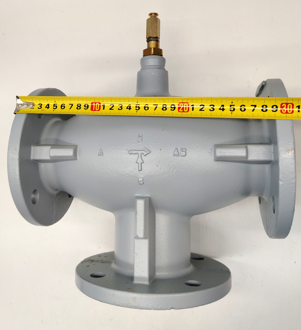 Клапан чугунный фланцевый 3-ходовой DN80 PN6 KVS100 Honeywell V5329C1083