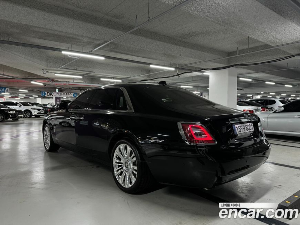 Rolls-Royce Ghost 2 Generation 6.7 EWB V12 (02.2022)