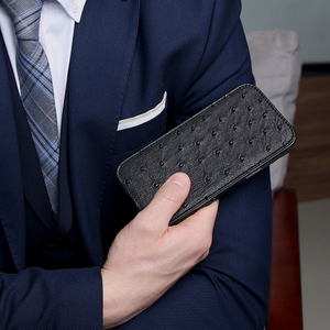 Кожаный чехол для iPhone 17 Pro Max, страус черного цвета