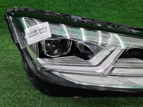 Битая Фара правая Audi Q5 2 80A (2017-2020) LED
