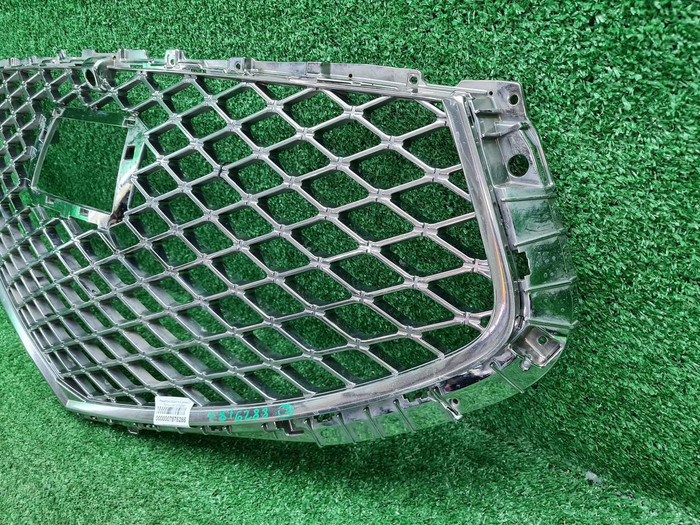 Решетка радиатора Genesis G90 (2018-2022)