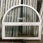 Окно Пластиковое Б/У Арочное 137 (69) (в) х 147(ш)