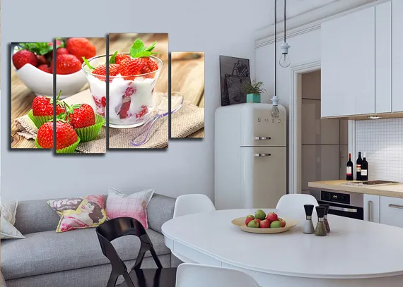 Модульная картина "Десерт клубника со сливками"