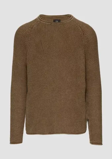 Структурированный вязаный свитер