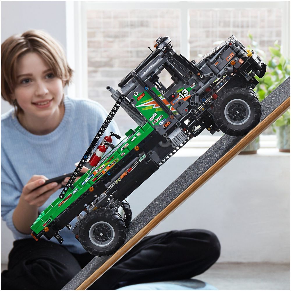 Конструктор LEGO Technic 42129 Полноприводный грузовик-внедорожник Mercedes-Benz Zetros