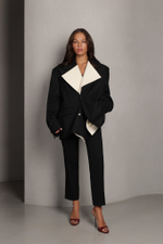 Жакет в полоску с двойным лацканом