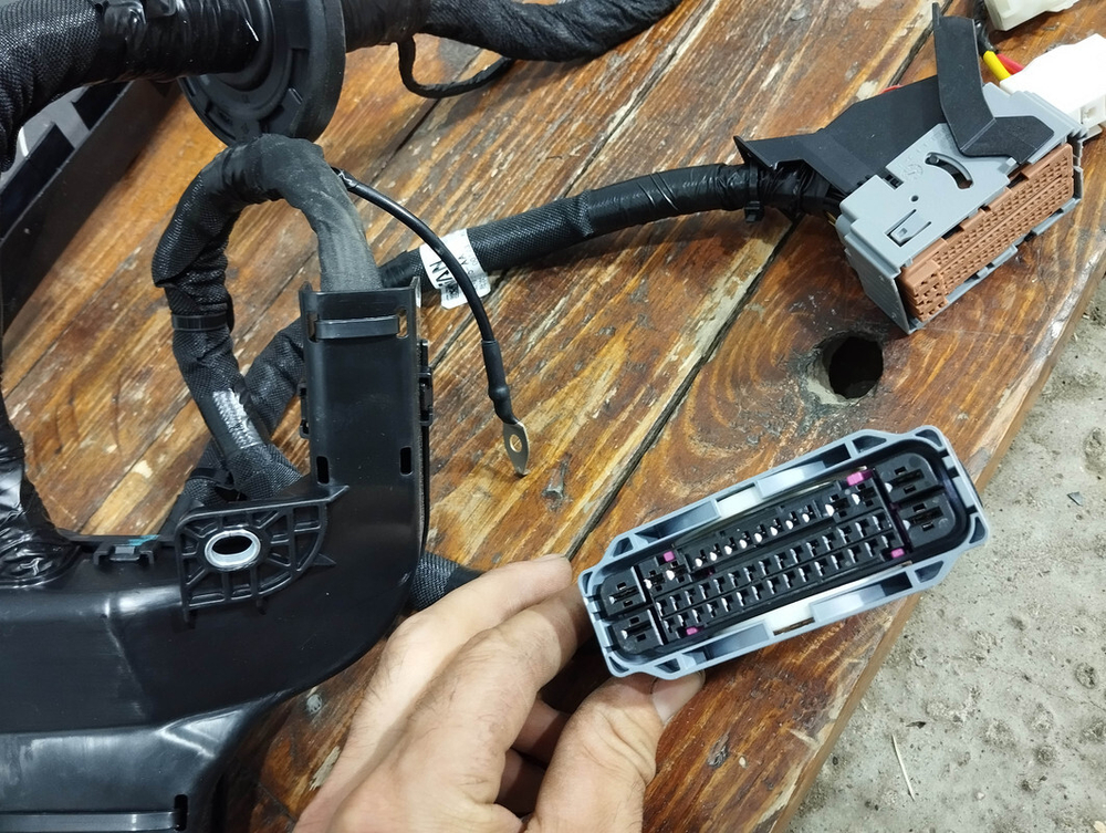 Проводка подкапотная Changan UNI-T 20-нв Б/У Оригинал 4000030CN05AA