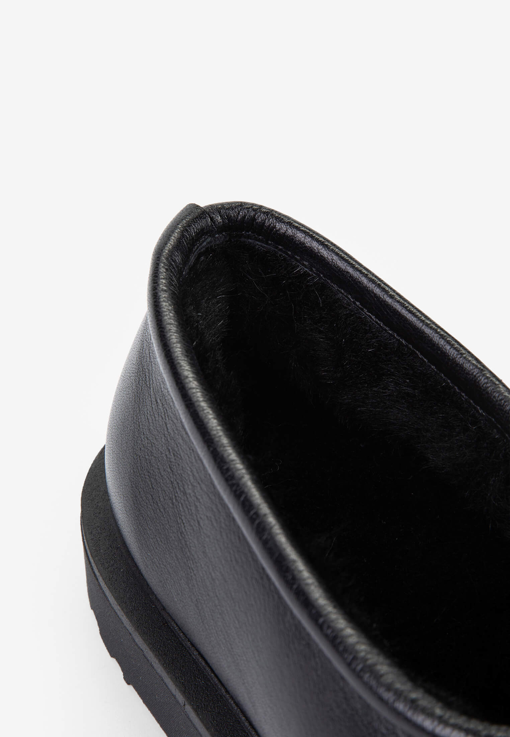 Угги // Lucía // Black