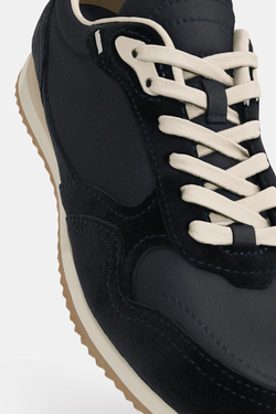 ZARA КОНТРАСТНЫЕ БЕГОВЫЕ КРОССОВКИ, ЧЕРНЫЙ