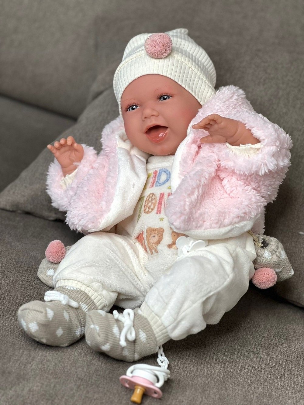 Кукла Llorens мягконабивная 42см Mimi (74028)