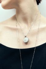 Подвеска Лица, белый фарфор