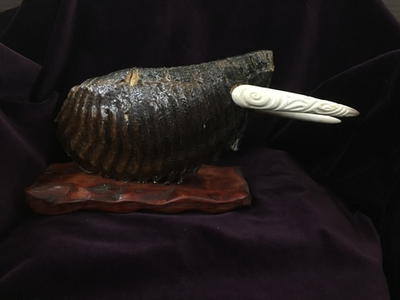 Сибирский мамонт, зуб мамонта, сувенир в интерьер