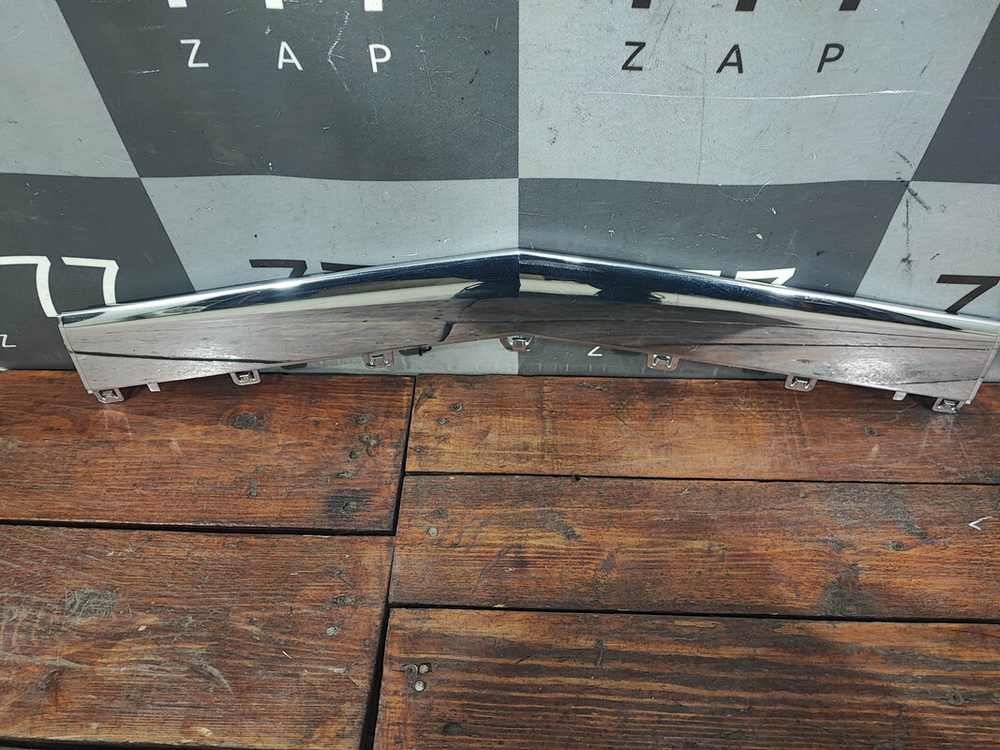 Накладка переднего бампера Mercedes E (C207) 13-16 Б/У Оригинал A2078850974