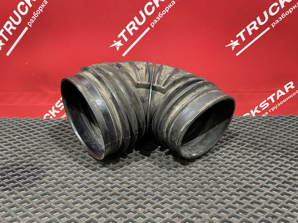 Патрубок воздушного фильтра