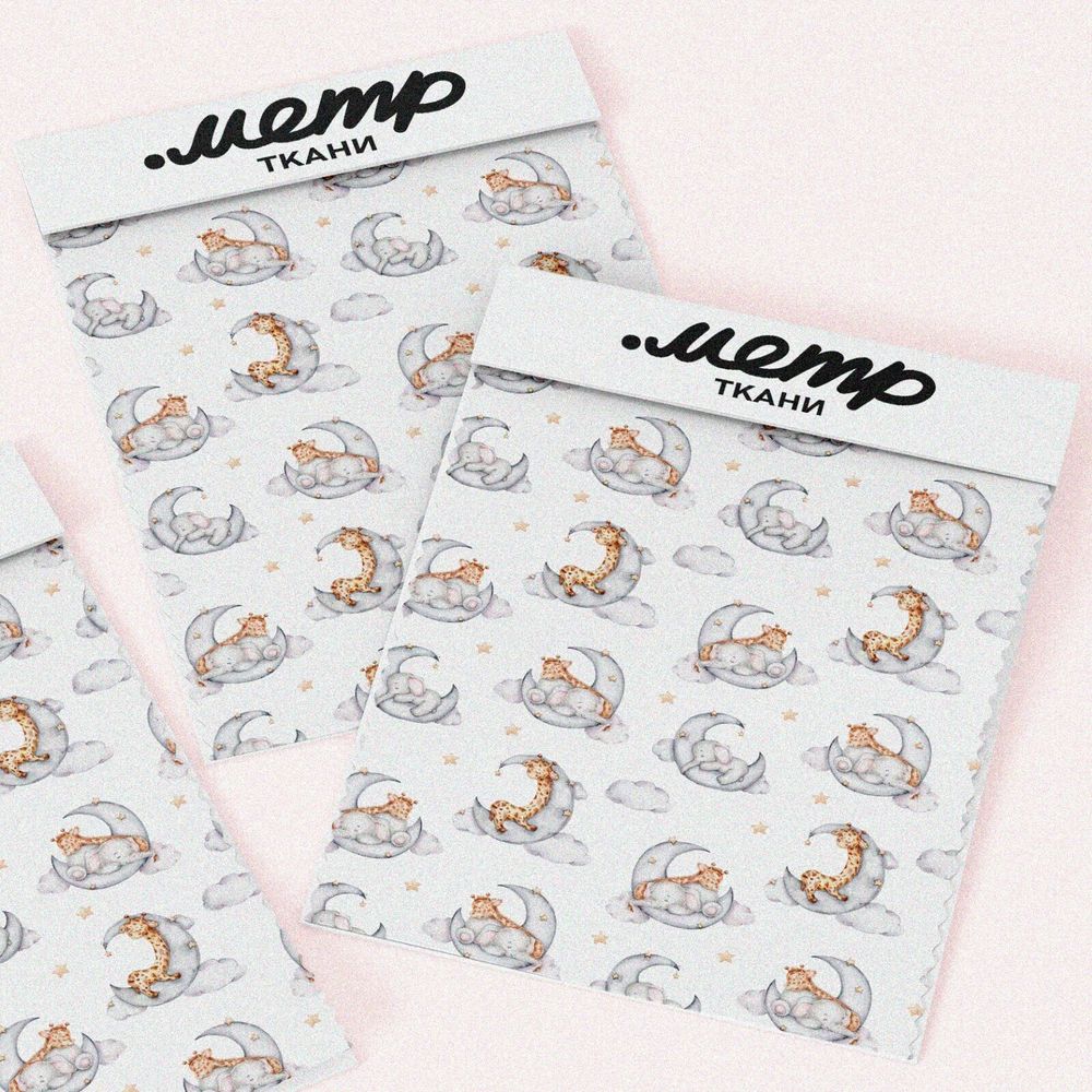 Ткань штапель зверьки на полумесяце