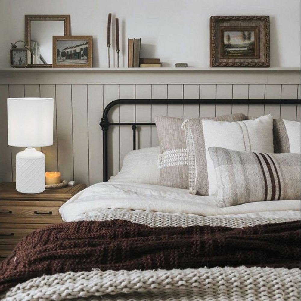 Настольная лампа декоративная Escada AKRON 10165/L White